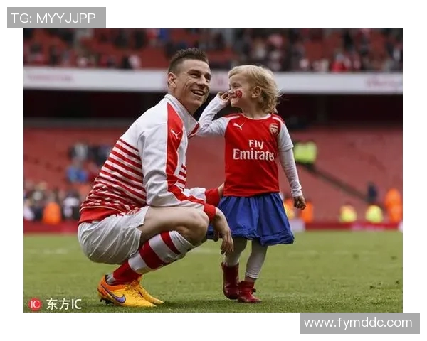 全球足球明星风采大揭秘他们的传奇故事与场上表现分析 全球足球明星风采大揭秘他们的传奇故事与场上表现分析