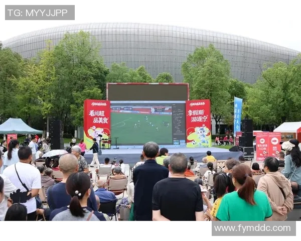 法国足球明星Evra的辉煌历程与场外生活揭秘