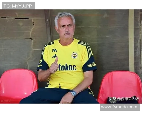 男生心目中的足球明星魅力解析与帅气形象的深度剖析 男生心目中的足球明星魅力解析与帅气形象的深度剖析